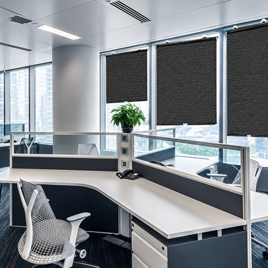 Retractable Suction Cup Window Roller Blind