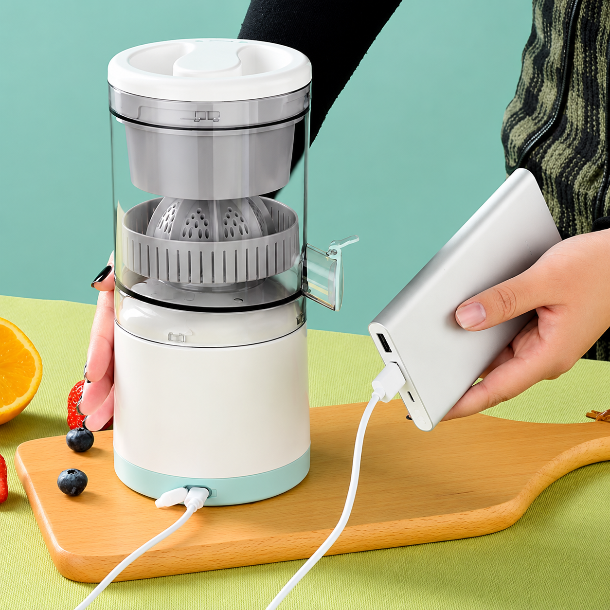 Portable Citrus Juicer